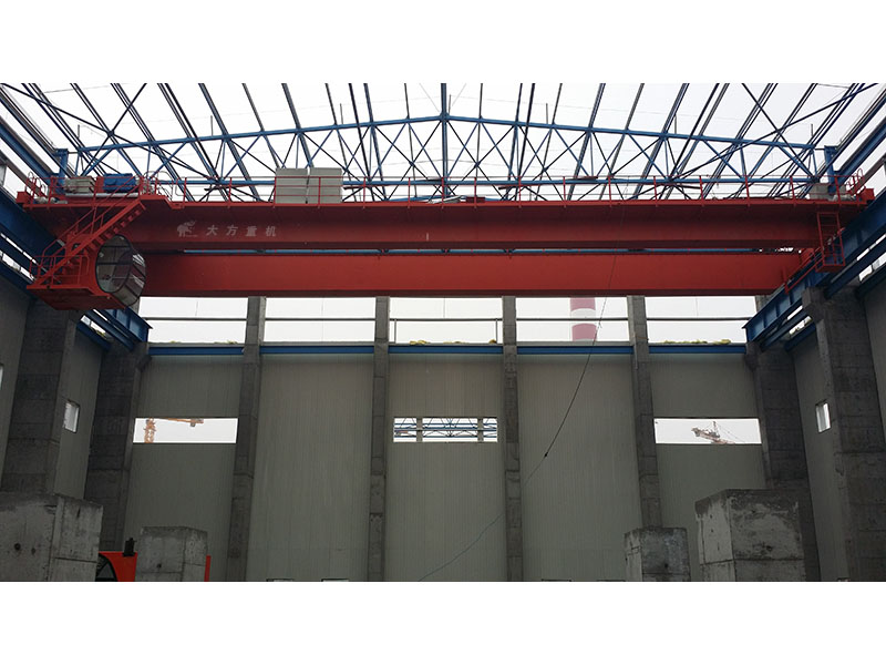 桥式起重机